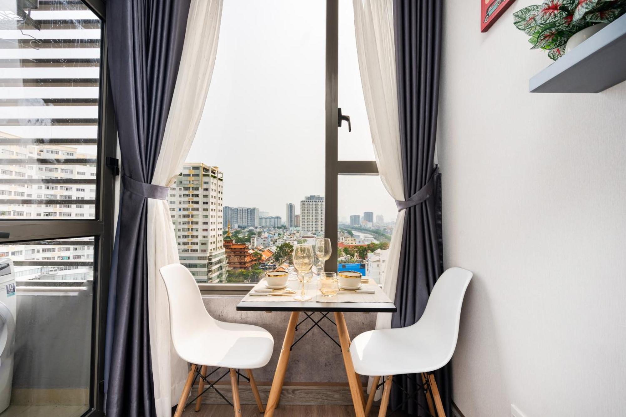 Saigon Cbd Apartment - Infinity Pool Bandar Ho Chi Minh Luaran gambar